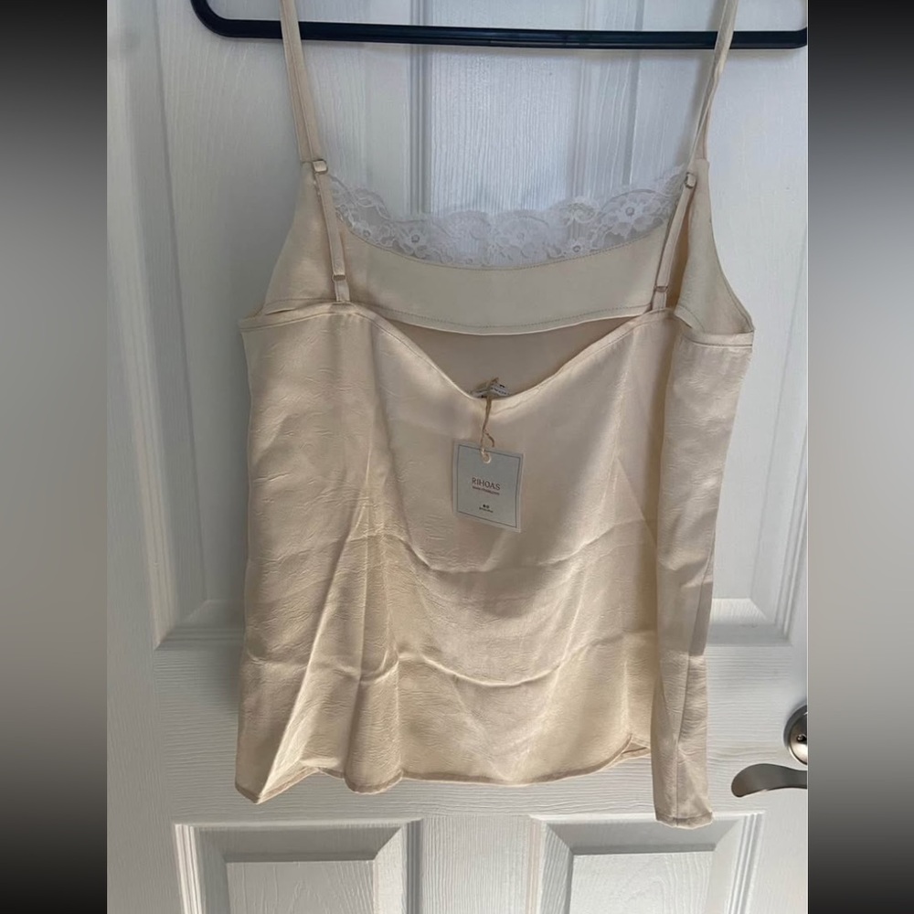 Cream Slip Tank - Picture 2 of 4
